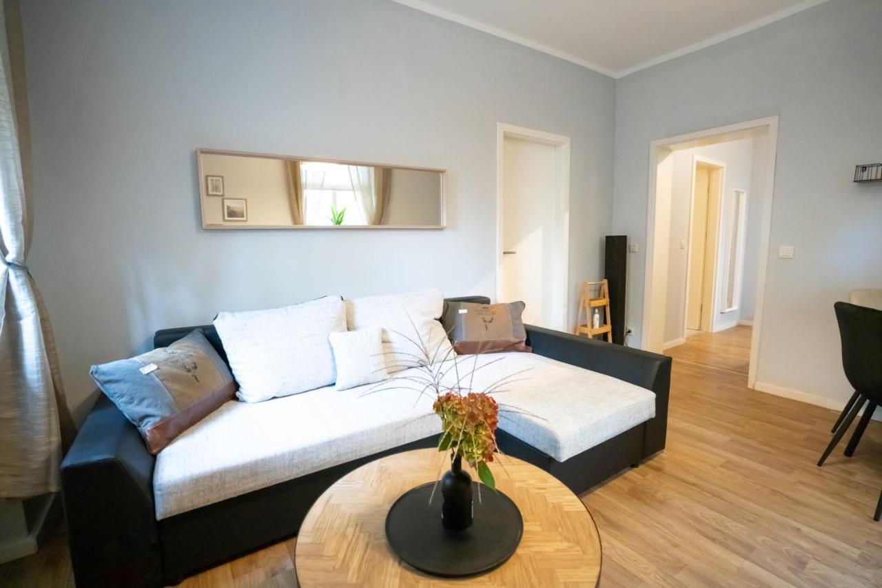 Toni Charming Apartment Im Idyllischem Villenviertel Mit Netflix Dresden Dış mekan fotoğraf
